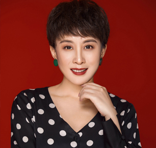 赵倩《热爱》圆满收官 最新时尚大片笑容明媚暴击视觉！