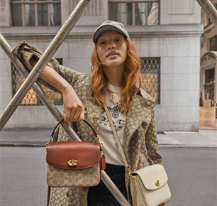 Coach发布2023情人节系列广告大片